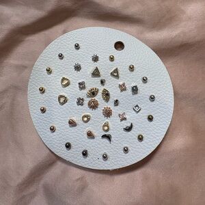 Assorted Stud Earrings Set